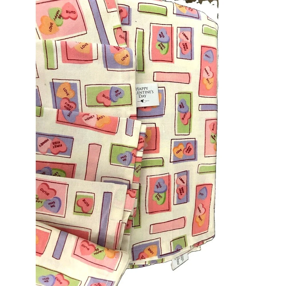 Kohls Happy Valentines Day Oblong Tablecloth 60 x 85